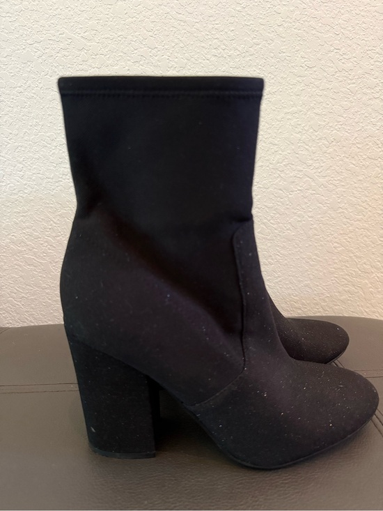 Marc Fisher Shoes - ✨Sparkles✨ Marc Fisher Black Stretch Sock Ankle Boot with Block Heel 8.5 women’s